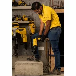 Dewalt D25133k 26mm Sds-plus Boreh. 800w, 3 Funktioner -Ryobi Butik dewalt d25133k 26mm sds plus boreh 800w 3 funktioner 9