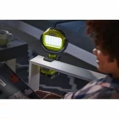 Ryobi 18V LED-lampe Med Klemme - RLCL18-0 8 Ryobi 18V LED-lampe Med Klemme - RLCL18-0 -Ryobi Butik ryobi 18v led lampe med klemme rlcl18 0 2