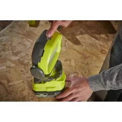 Ryobi 18V LED-lampe Med Klemme - RLCL18-0 9 Ryobi 18V LED-lampe Med Klemme - RLCL18-0 -Ryobi Butik ryobi 18v led lampe med klemme rlcl18 0 3